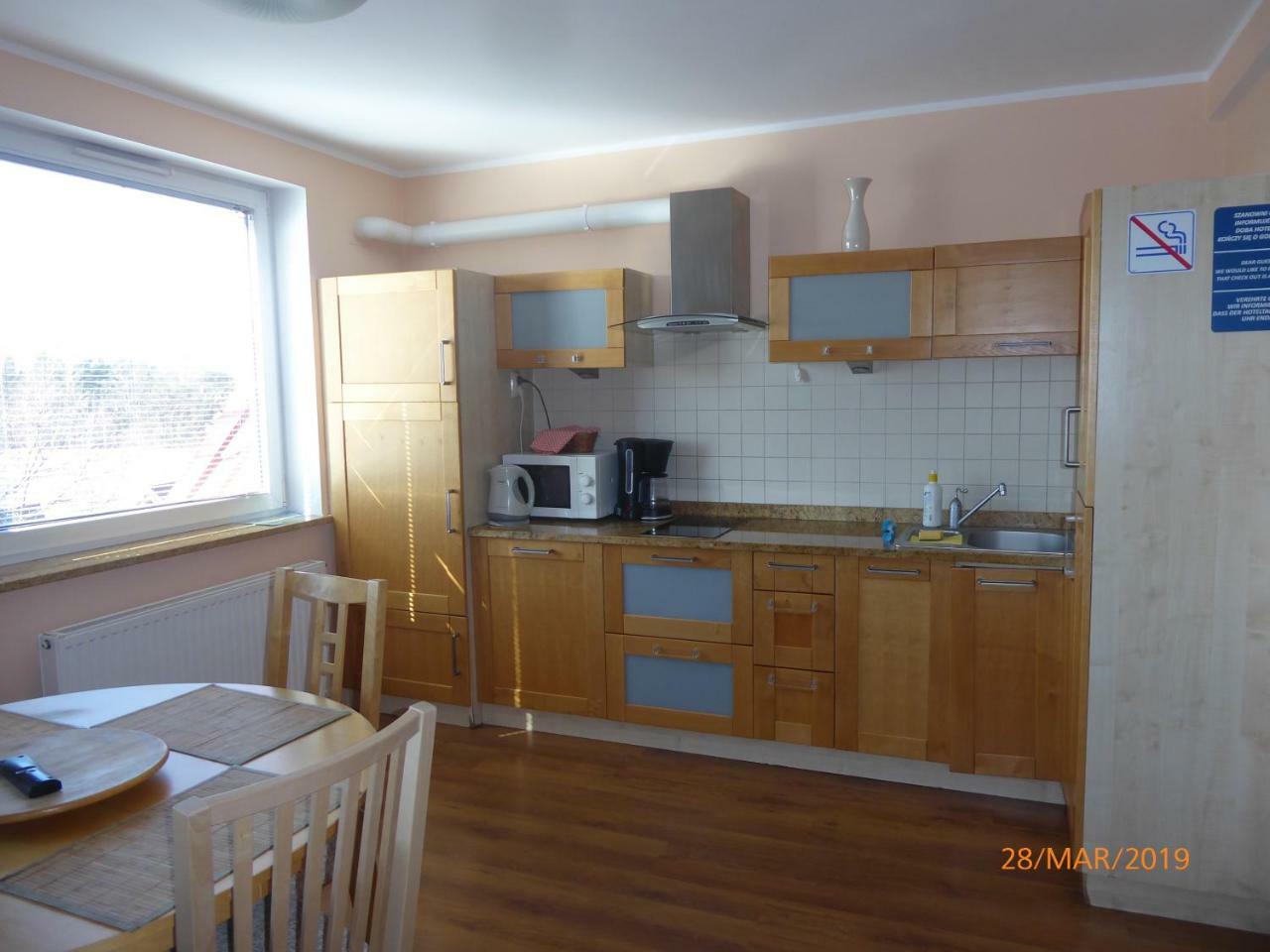 Kantal Apartamenty Hel Exteriör bild